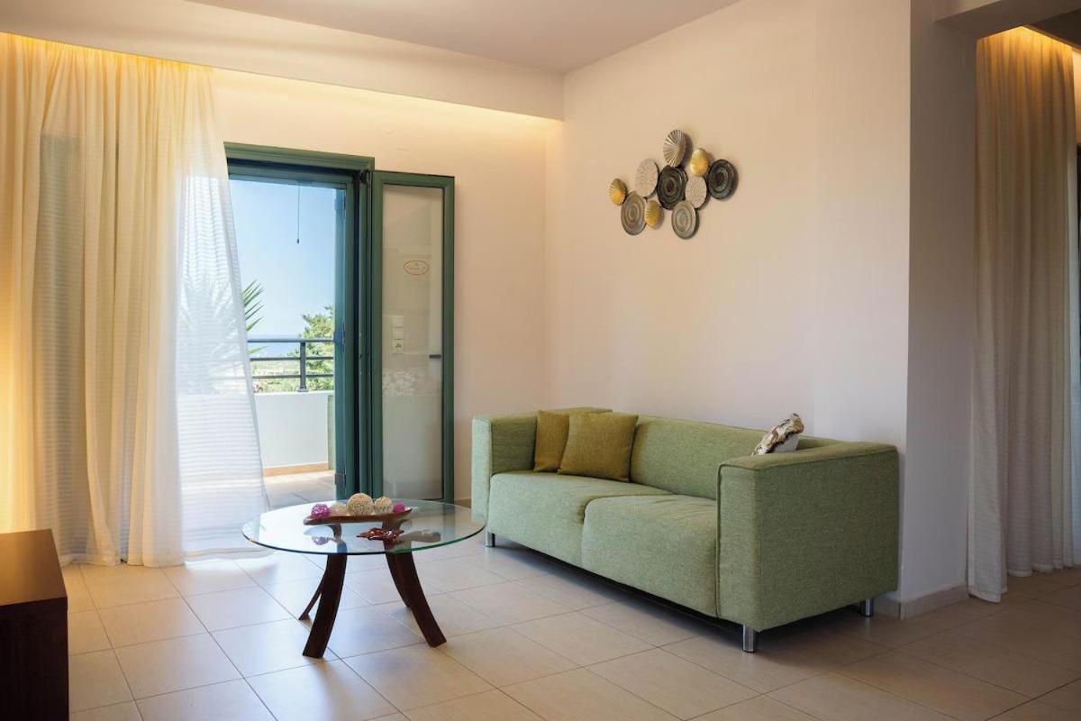 Villa Kyveli Loutra  Ngoại thất bức ảnh